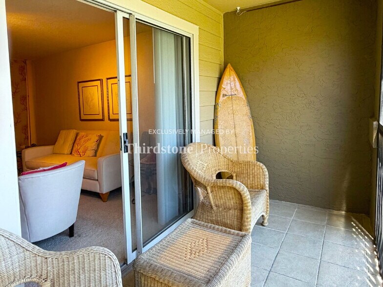 Building Photo - 11 Arbor Club Dr