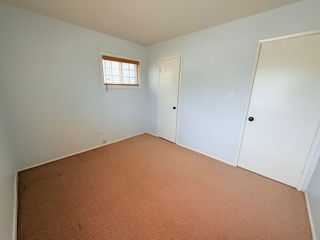 Building Photo - 6921 E Mantova St
