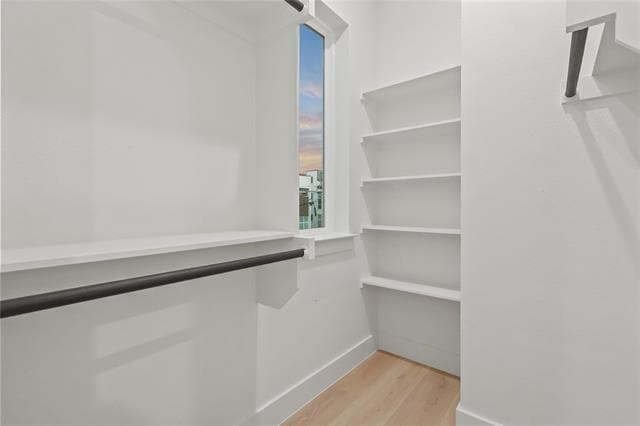 Building Photo - 2031 N Prairie Ave