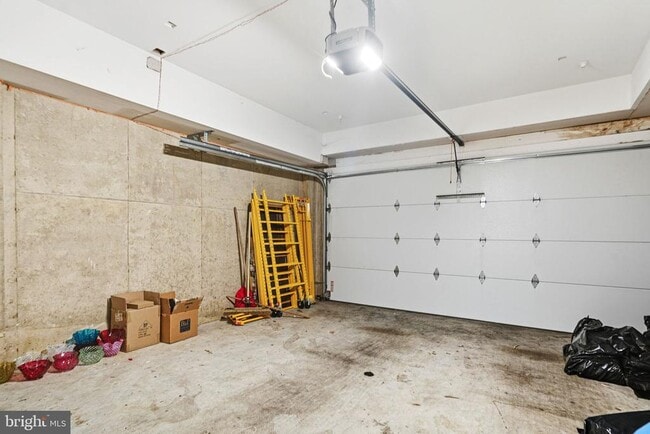 Building Photo - 815 S 20th St