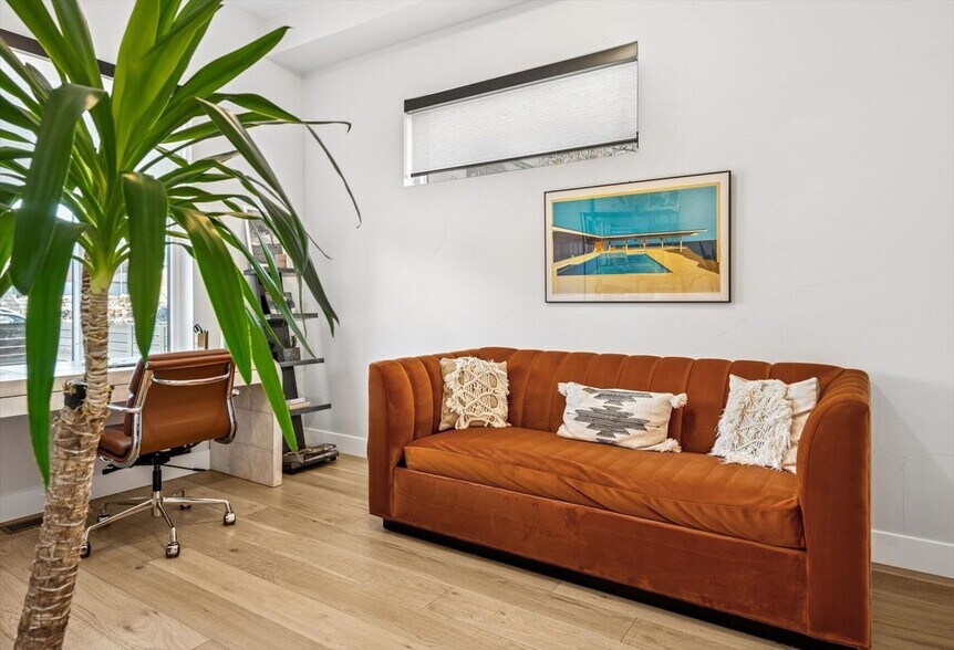 Building Photo - 4664 Elm Ct