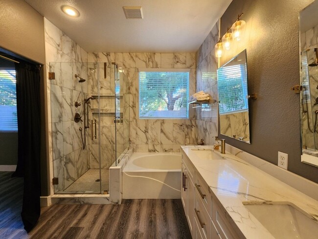 Building Photo - Fully Renovated Single Story Ranch Style Home in Summerlin!