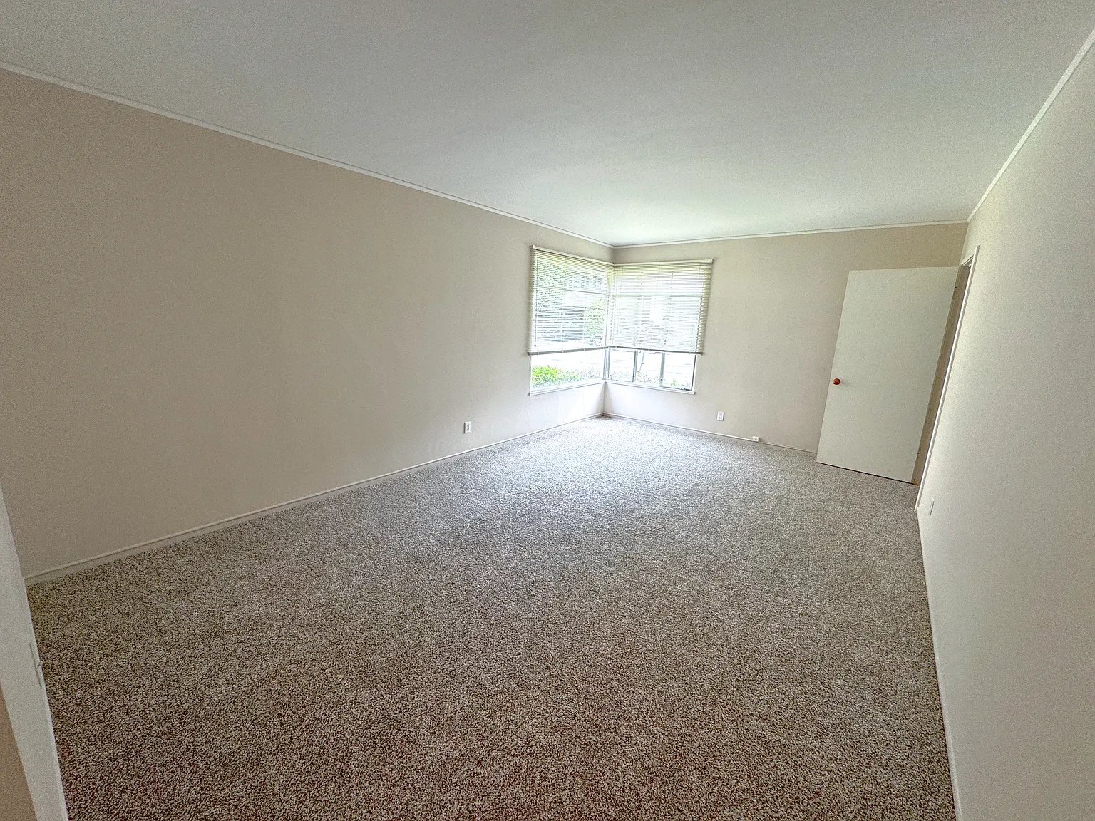 Building Photo - 24 Baytree Way
