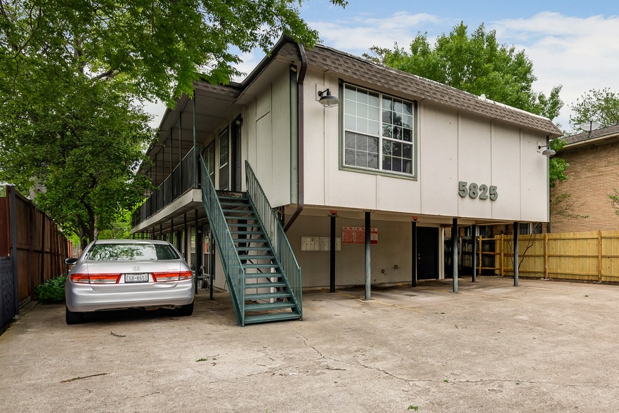 Building Photo - 5825 Reiger Ave