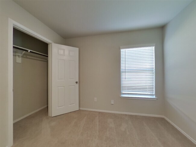 Building Photo - 8230 Red Spruce St