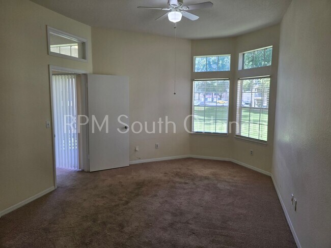 Building Photo - 7270 Westpointe Blvd