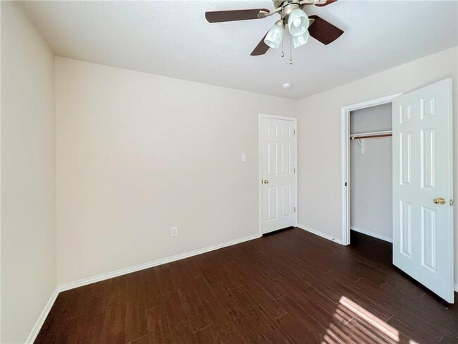 Building Photo - 2644 Gate Ridge Dr