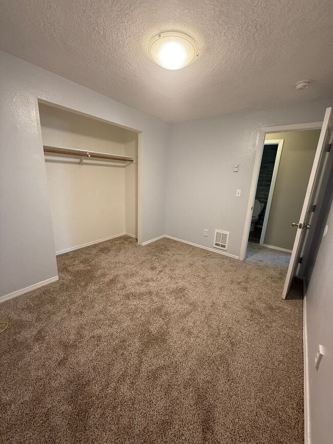 Building Photo - Updated 3+ Bedroom 2 Bath House with Large Fenced In Yard