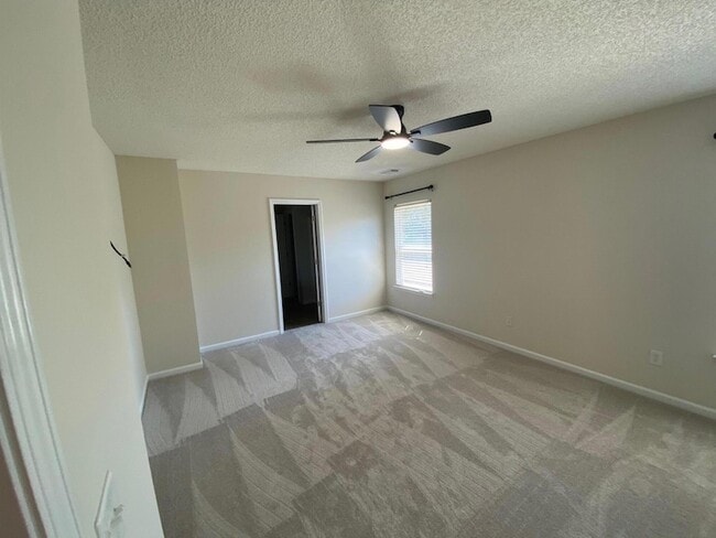 Building Photo - 1307 Basketweaver Way