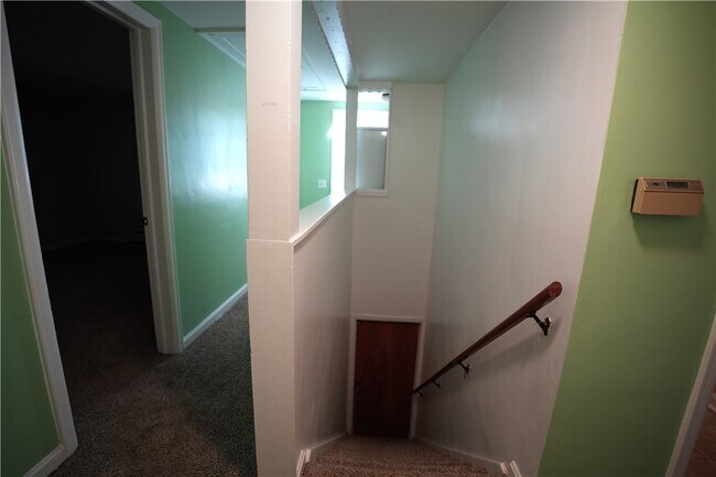 Building Photo - 27 Boughton Ave