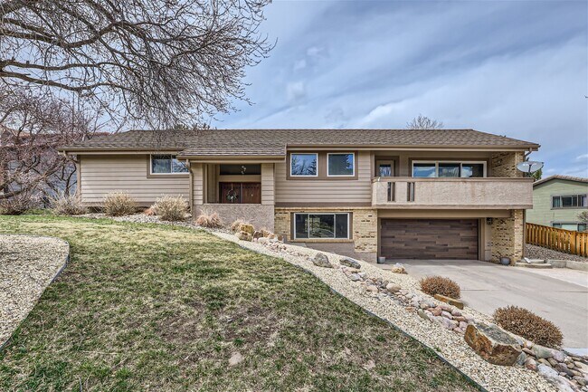 Primary Photo - 1030 Popes Valley Dr