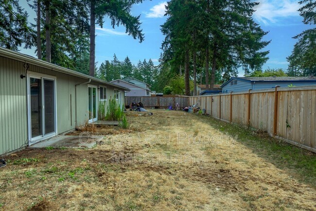Building Photo - 12315 112th Ave Ct E