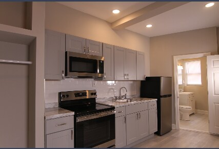 Building Photo - 4711 Penn St