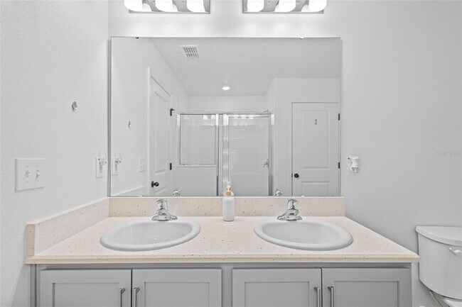 Building Photo - 11571 Little River Way