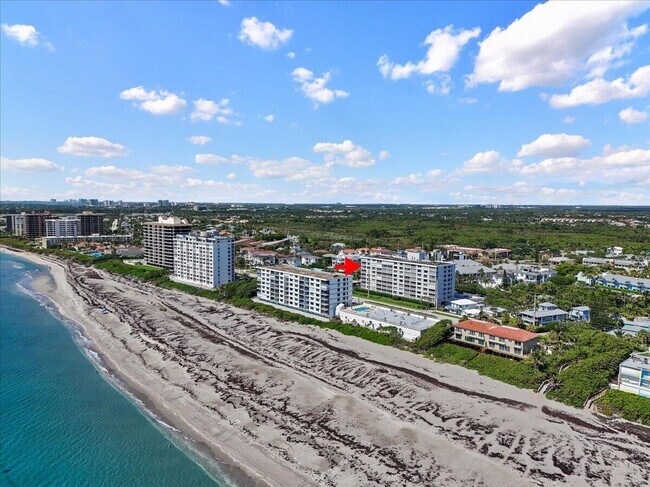 Building Photo - 911 Ocean Dr