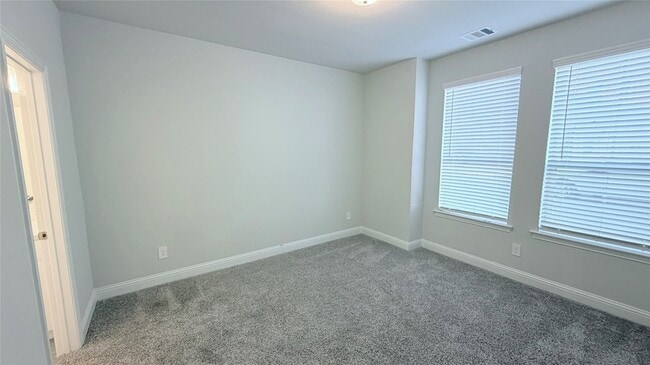 Building Photo - 2236 Palomino St