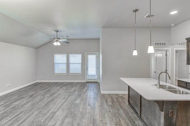 Building Photo - 3313 Mt Nebo Dr