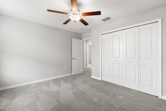 Building Photo - LIKE NEW 5 Bedroom Home for RENT in Touchstone!