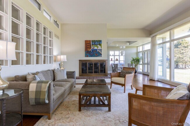 Building Photo - 29 Alden Ln