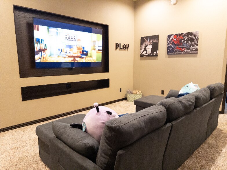 Building Photo - 19508 E 49th St