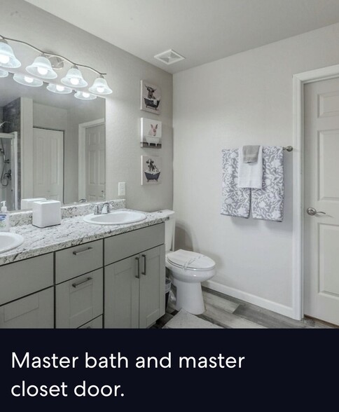 Building Photo - 10177 E La Palma Ave