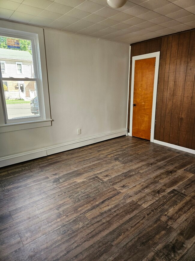 bedroom 2 - 434 W Front St