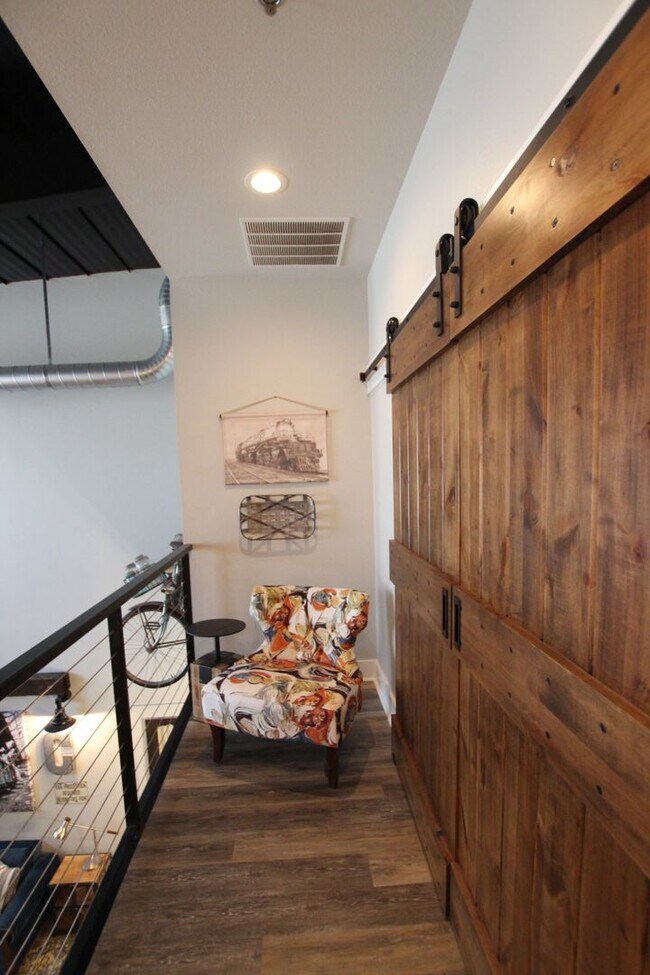 Building Photo - The Cannery Lofts - R5 (Furnished)