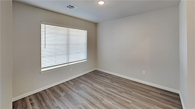 Building Photo - 489 Hardesty Dr