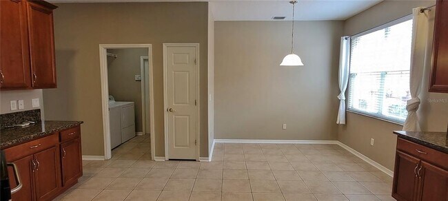 Building Photo - 18009 Maui Isle Dr