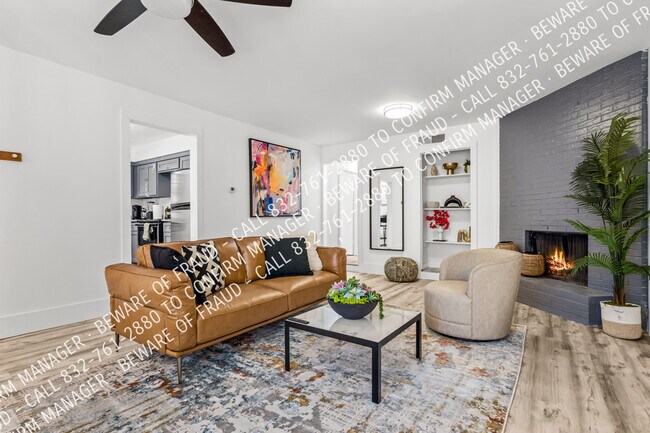 Building Photo - 12811 Pandora Dr