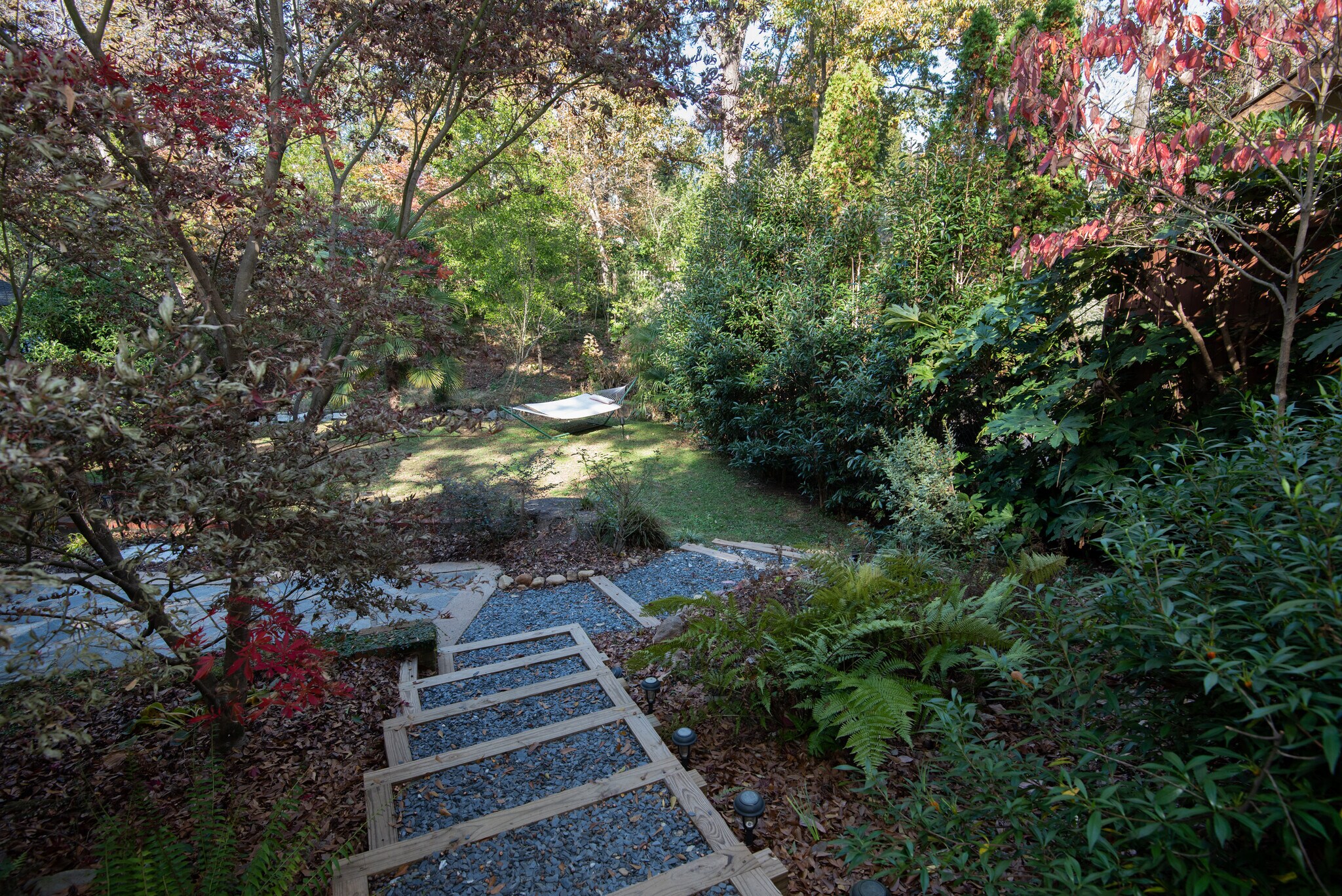 Building Photo - 1096 Oakfield Dr SE