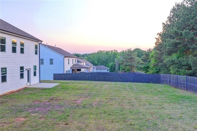 Building Photo - 461 Paxton LN