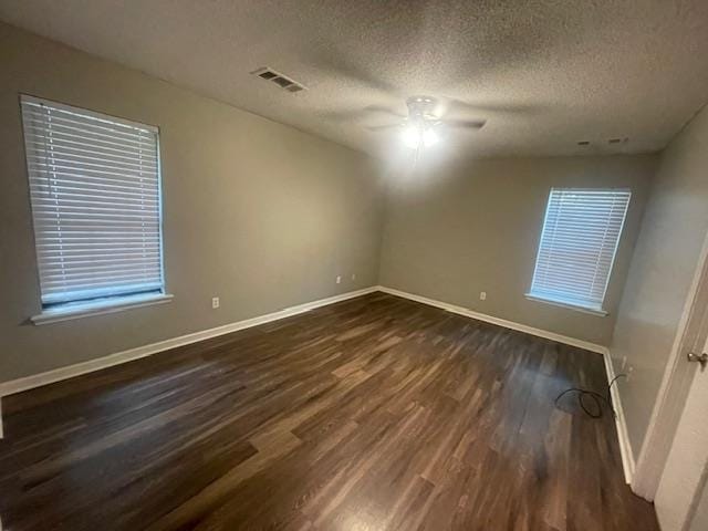 Building Photo - 309 Colonial Dr