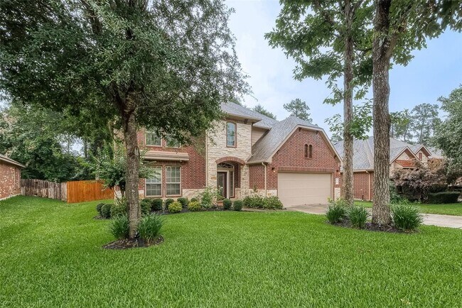 Building Photo - 1924 Honey Laurel Dr