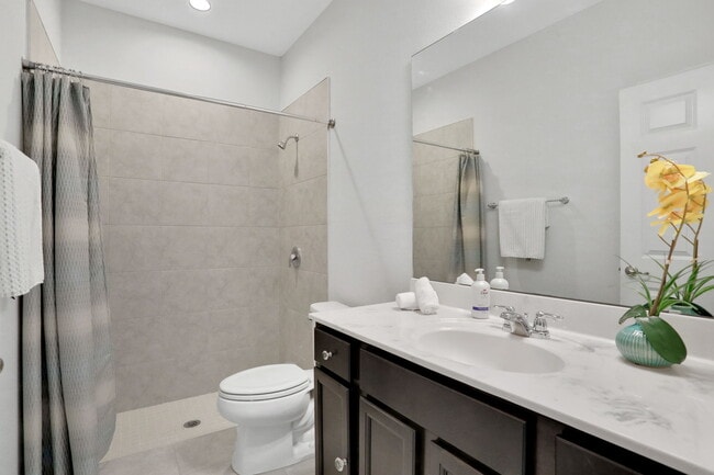 Building Photo - 944 Laurel Valley Dr