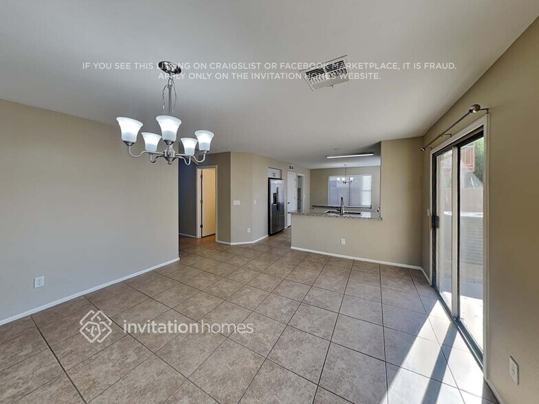 Building Photo - 12559 W Medlock Dr