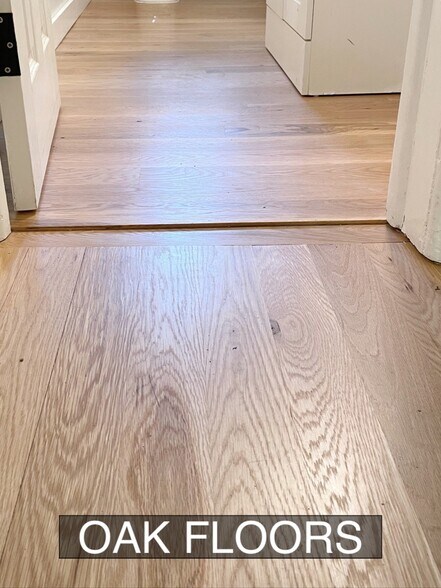 Solid oak floors - 11 Spring St