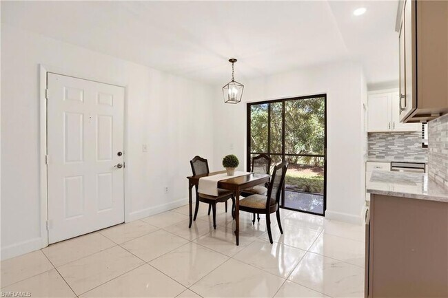 Building Photo - 1450 Green Valley Cir