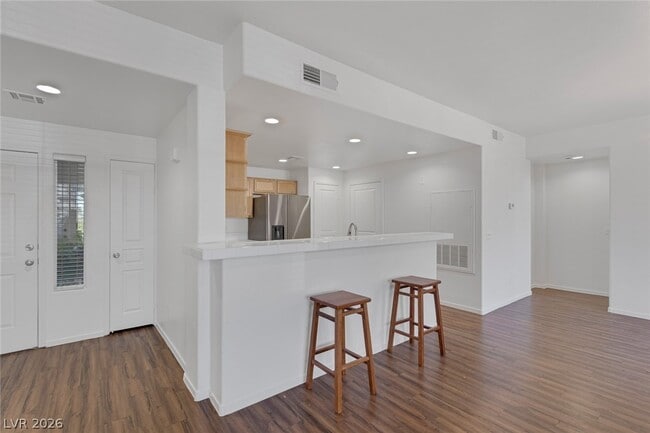 Building Photo - 912 Duckhorn Ct