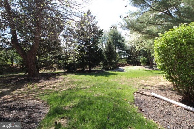 Building Photo - 97 Wyndham Pl