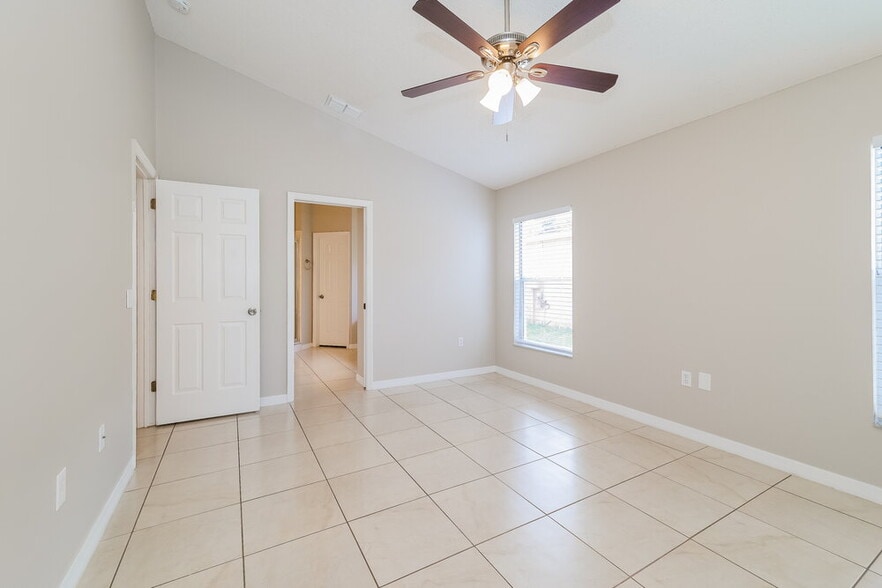 Building Photo - 431 Peppermill Cir