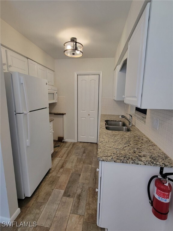 Building Photo - 209 Rockcliff Ave