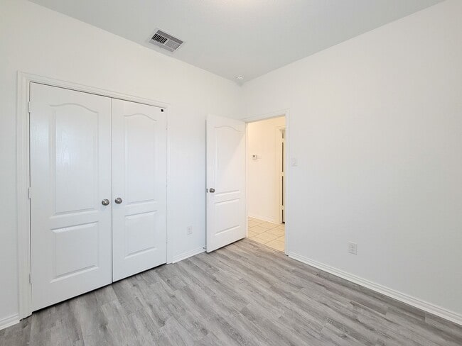 Building Photo - 31351 Horseshoe Meadow Bend Ln