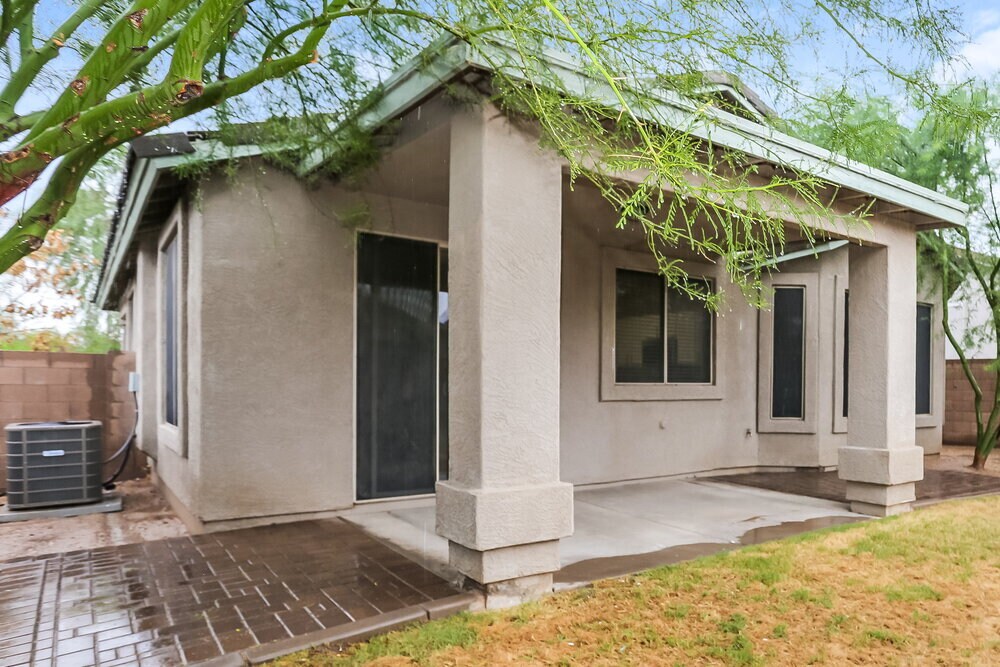 Building Photo - 3139 W Pollack St