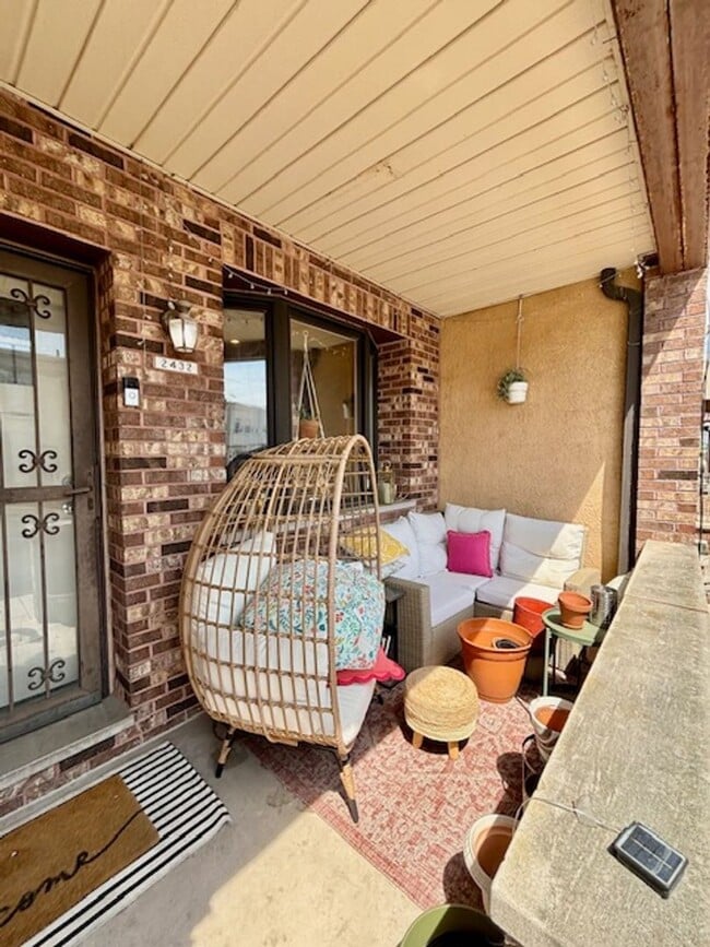 Building Photo - Charming 3 bedroom South Philly  Great Loc...