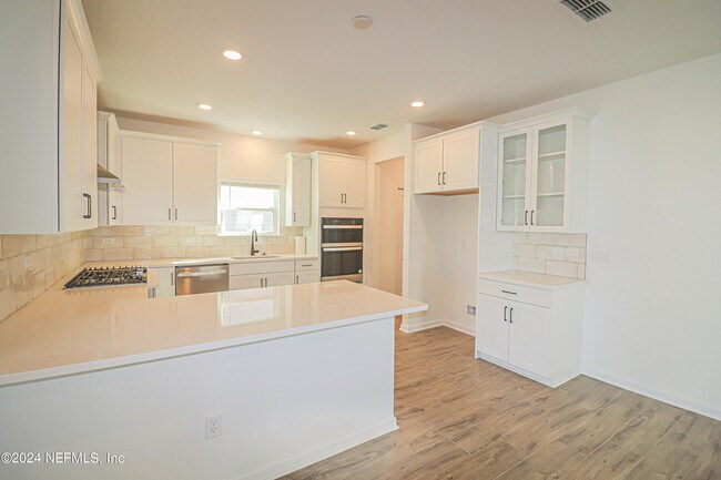 Building Photo - 483 Stargaze Ln