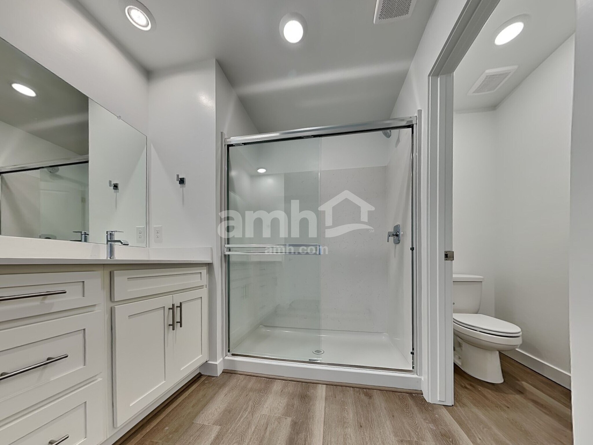 Building Photo - 6476 E Paseo Baranda