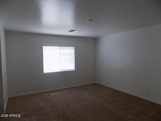 Building Photo - 5421 W Glass Ln