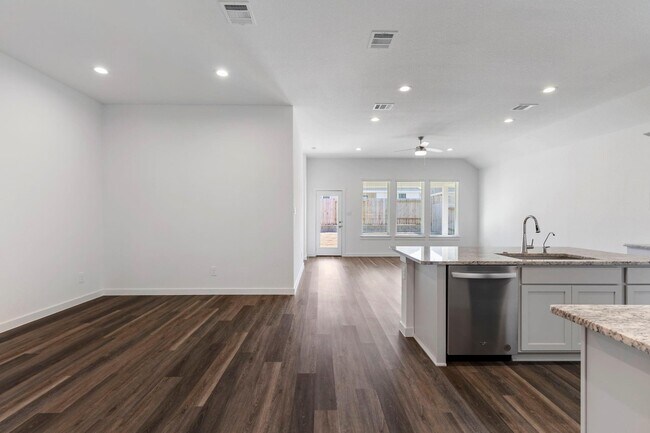 Building Photo - 1644 Little Rabbit Ct