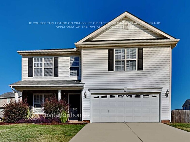 Primary Photo - 607 Brassfield Dr